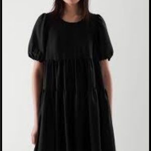 COS black tiered tshirt dress size 6